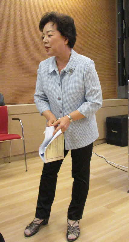 004 Moderation Prof. Shin Hye Yang.JPG